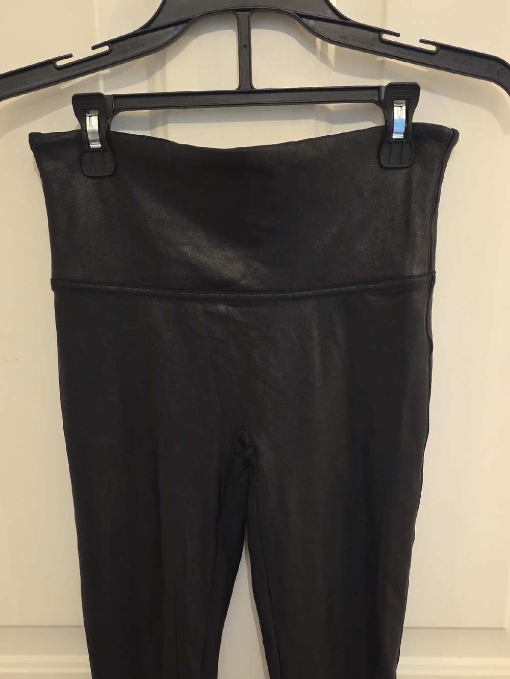 Spanx Metallic  Leggings - Picture 2 of 6